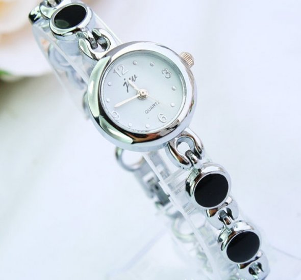 New Design Fashionable Decorative Bracelet Wrist Watch - Click Image to Close