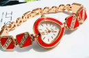 Red Color Decorative Heart Rhinestone Bracelet Wrist Watch Red Color Decorative Heart Rhinestone Bracelet Wrist Watch