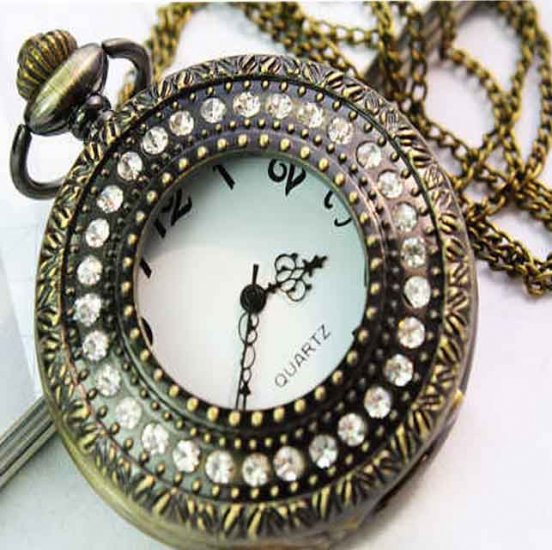 Fashion Design Pendant Pocket Watch With Exquisite Rhinestone Cover - Click Image to Close