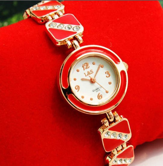 Excellent Decorative Rhinestone Bracelet Wrist Watch - Click Image to Close