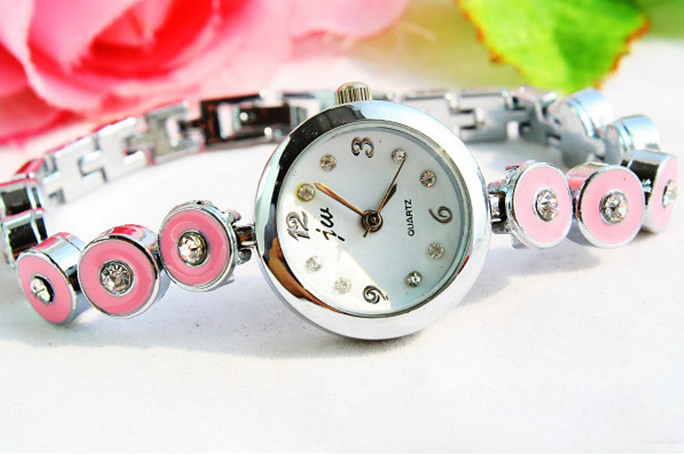 Gorgeous Pink Women Bracelet Wrist Watch - Click Image to Close