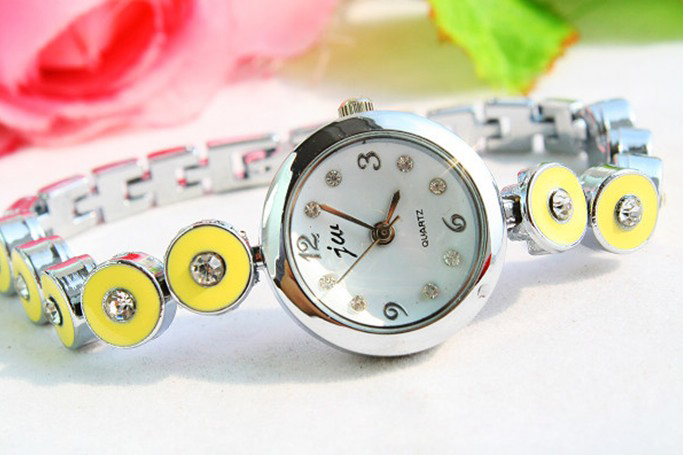 Yellow Round Shape Decorative Bracelet Wrist Watch - Click Image to Close